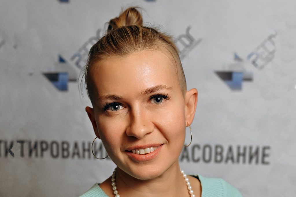 Елена Поцелуева 